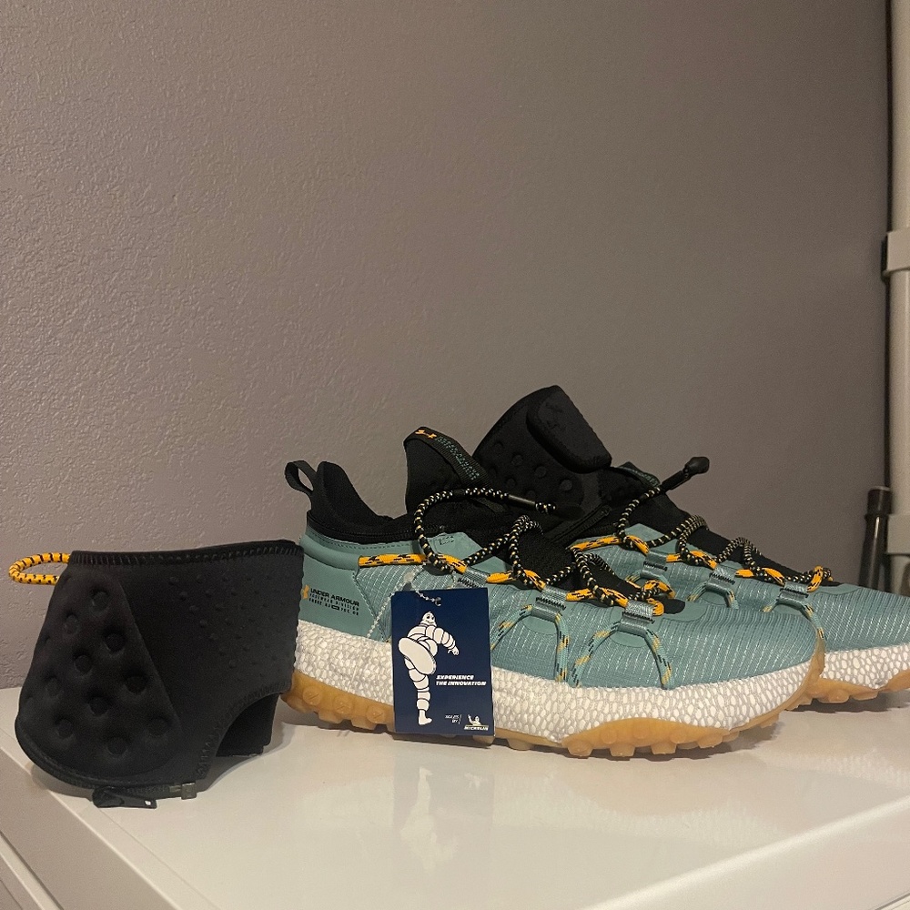 Men’s Running Shoes